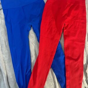 Amazon Essentials Women's Leggings - Blue and Red 2pair